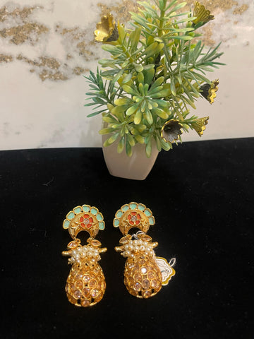 Urmahaven Earrings