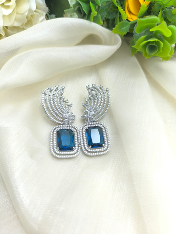 Urmahaven Earrings