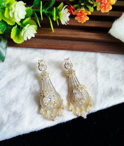 Urmahaven Earrings – Elevate Your Style with Elegance