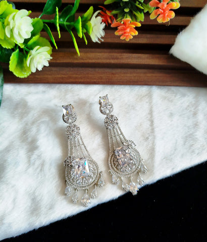 Urmahaven Earrings – Elevate Your Style with Elegance